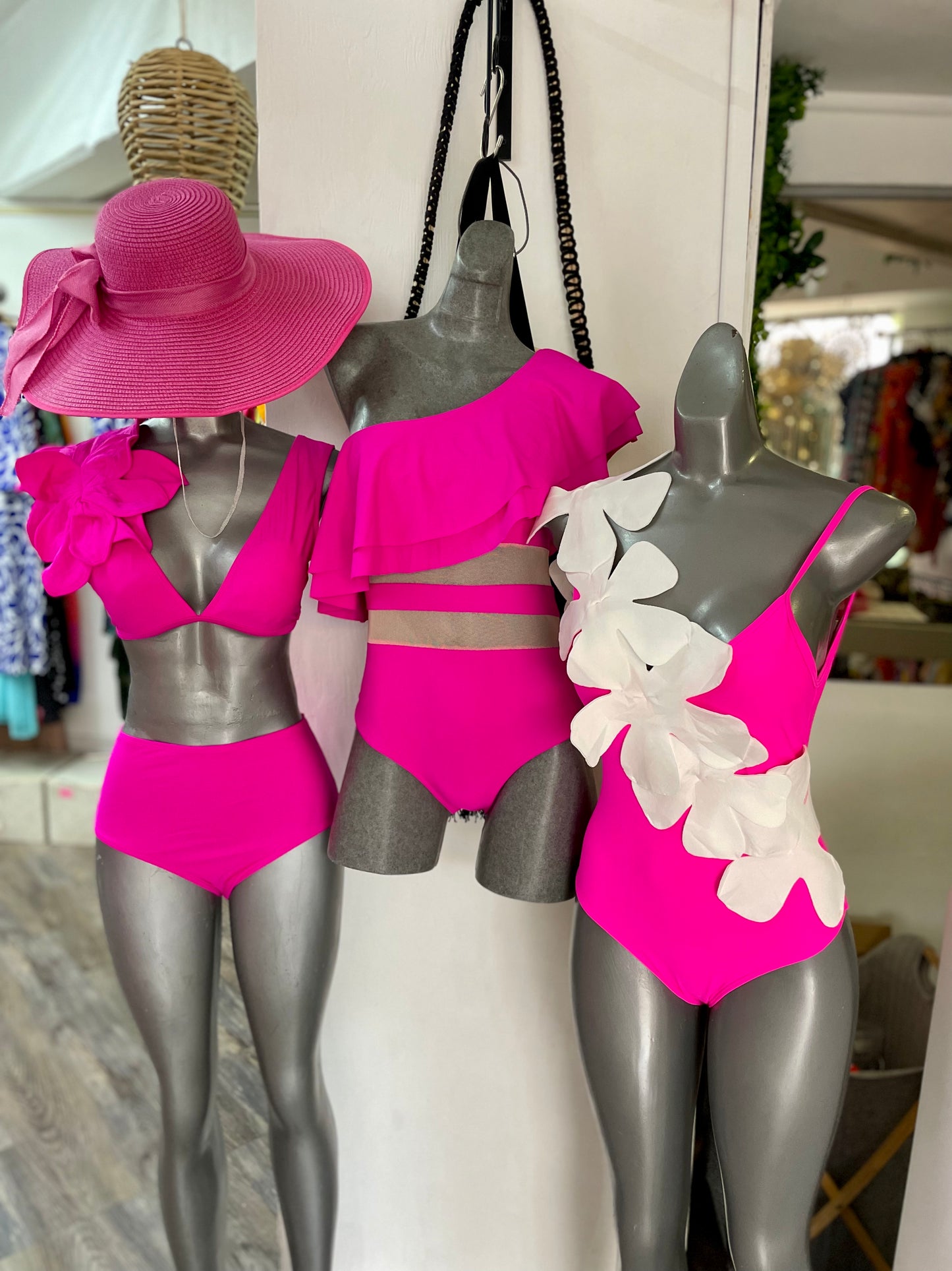 Traje Bordeaux Middle Barbie - E93A