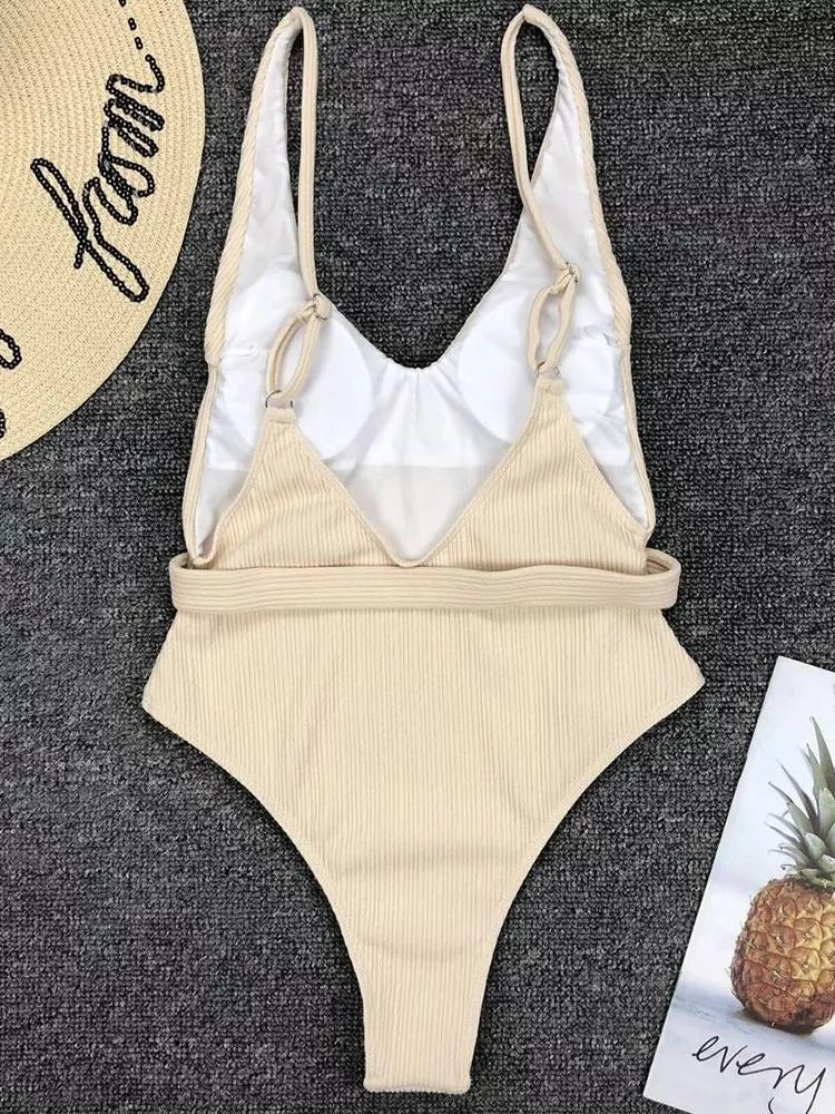 Traje Ikal - E10